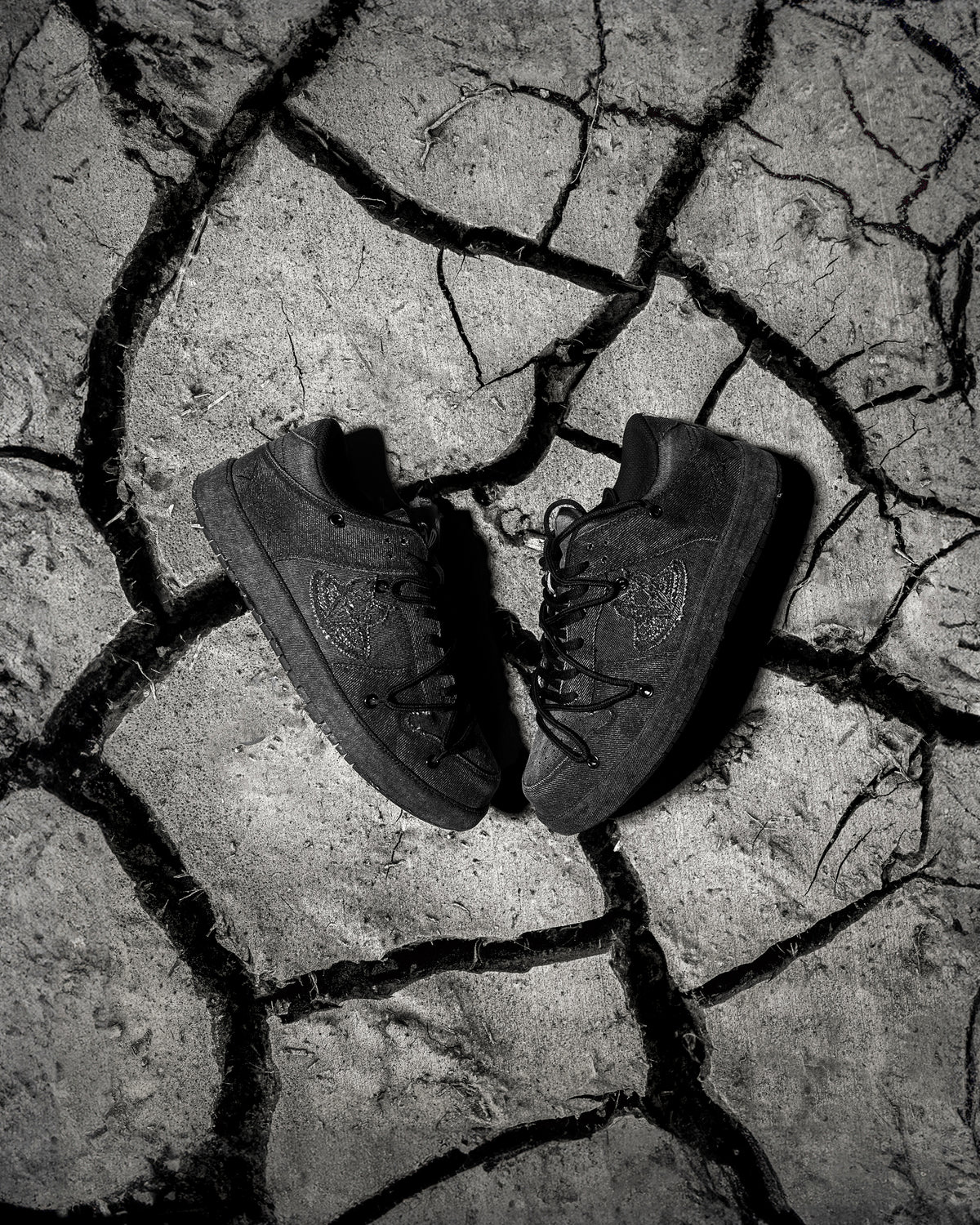 “CONCRETE” DUNKS