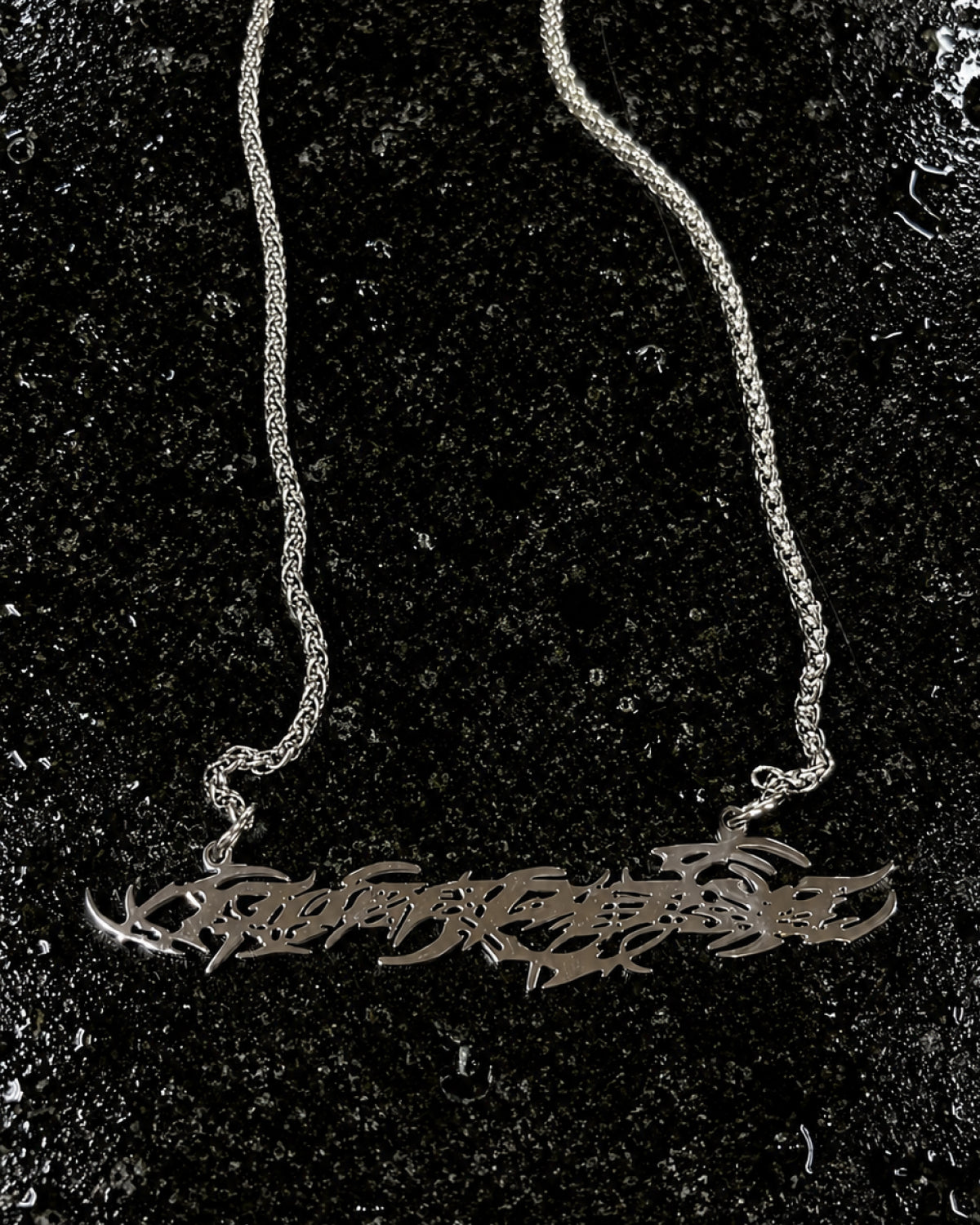 "TRIBAMETAL" LOGO NECKLACE