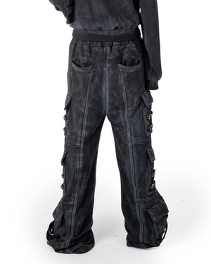 "OBSIDIA" WAXED CARGO SWEATPANTS