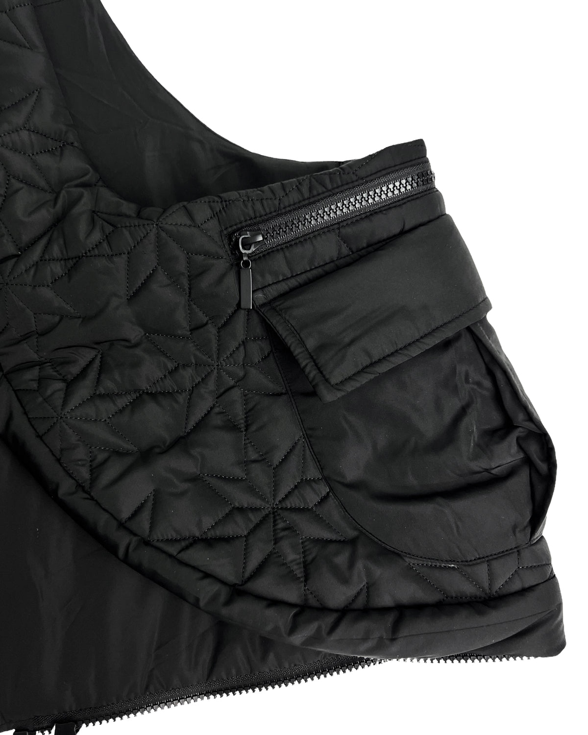 "PUFFER BAG / VEST"