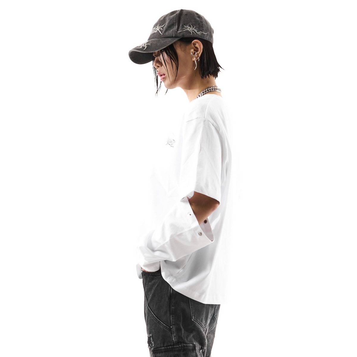 "TRIBAMETAL" LOGO TRNSFRMR L/S - ONYX