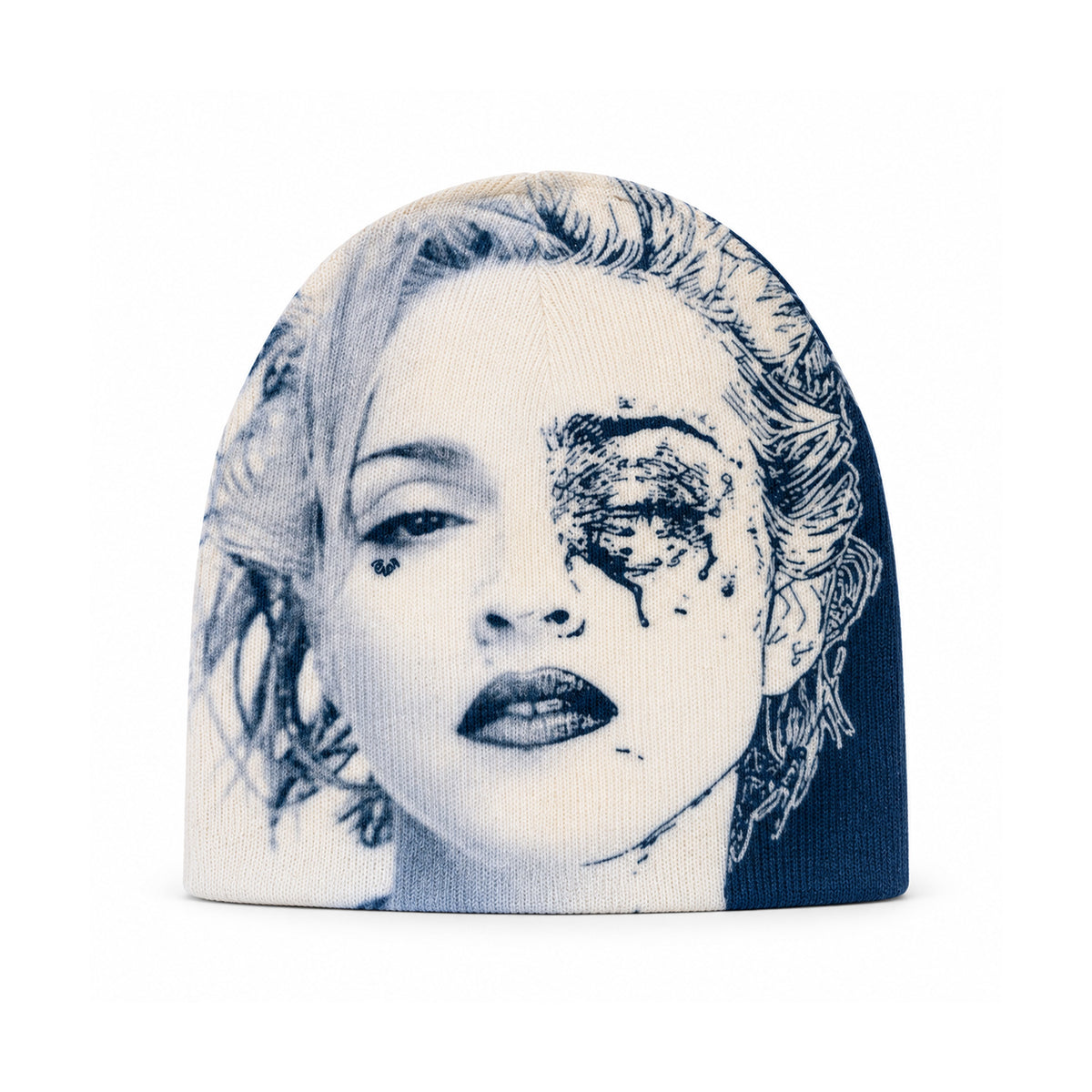 "CRYSTLCASTLES" BEANIE