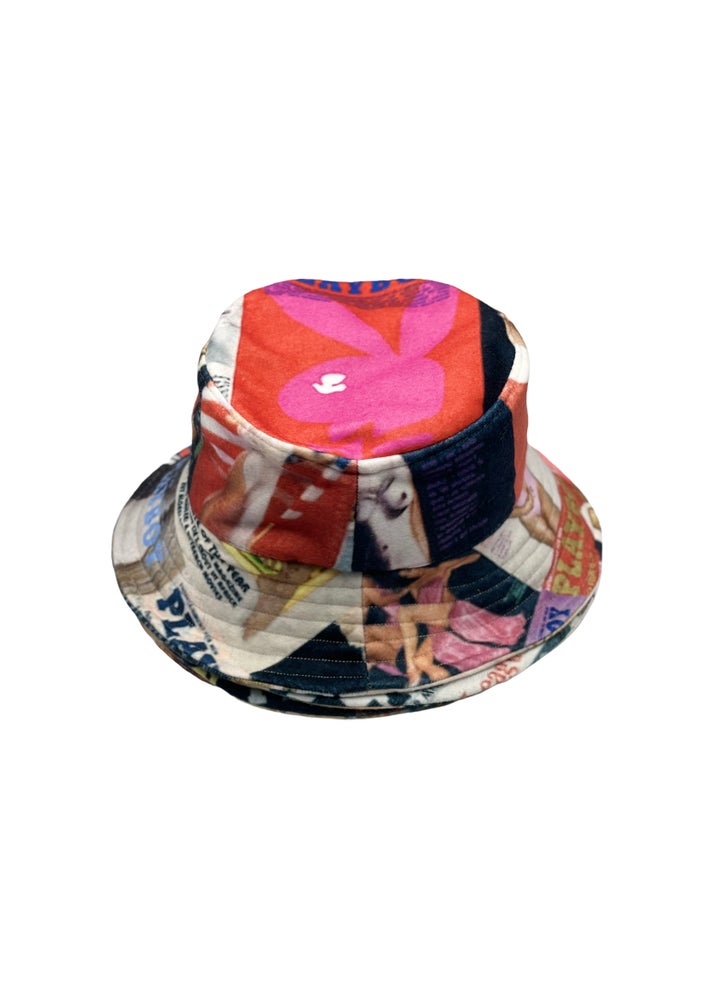 "PLAYBOY BUCKET HAT"