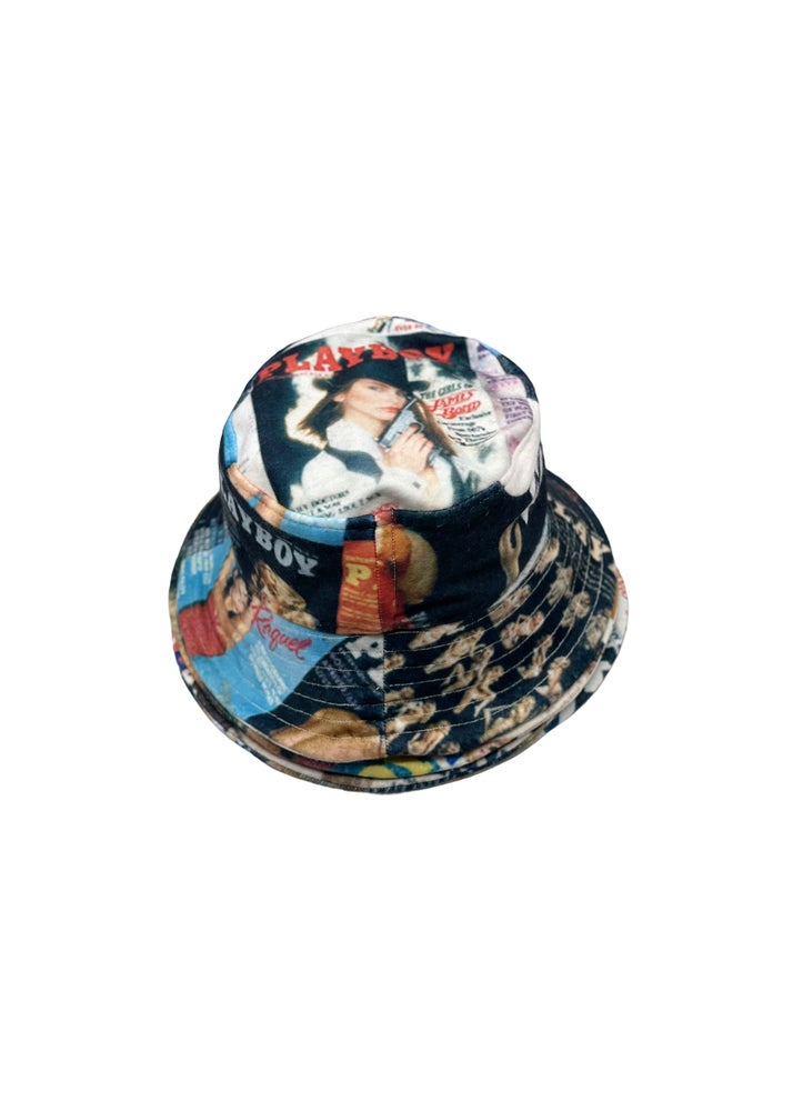 "PLAYBOY BUCKET HAT"