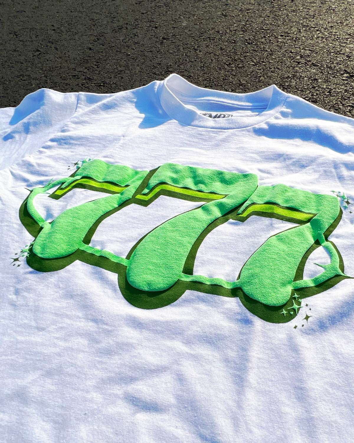 "777 PUFF TEE - GREEN"