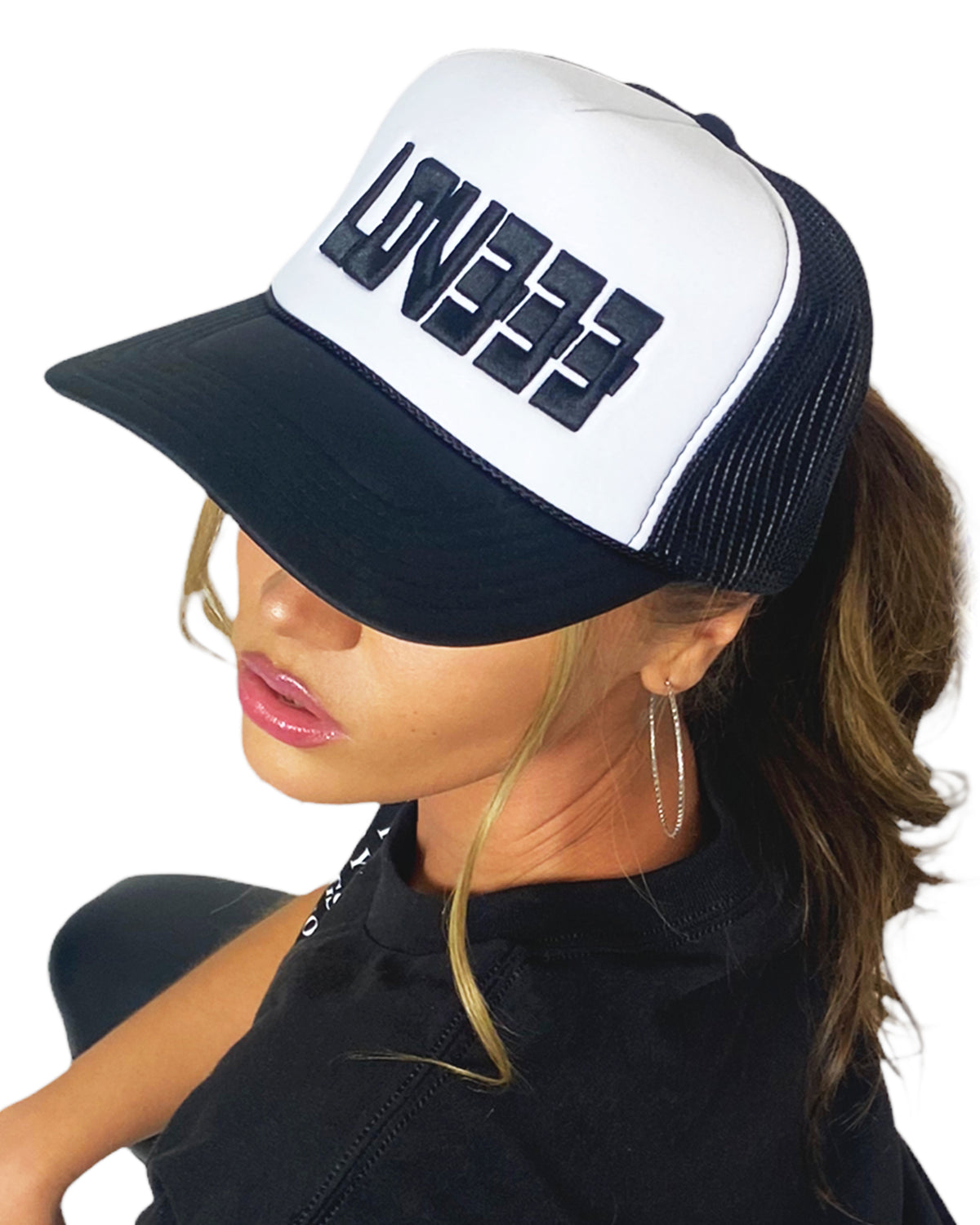 "LOV333" TRUCKER - BLACK