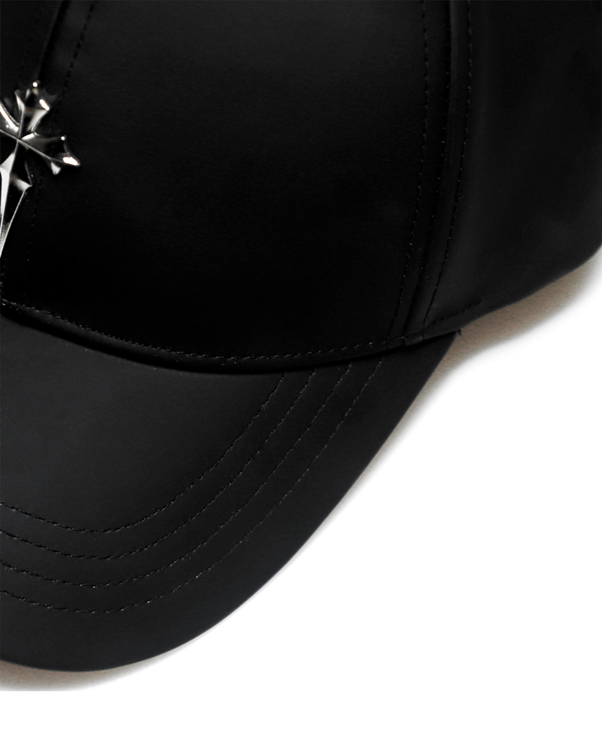 "CROSS LEATHER CAP - BLACK"