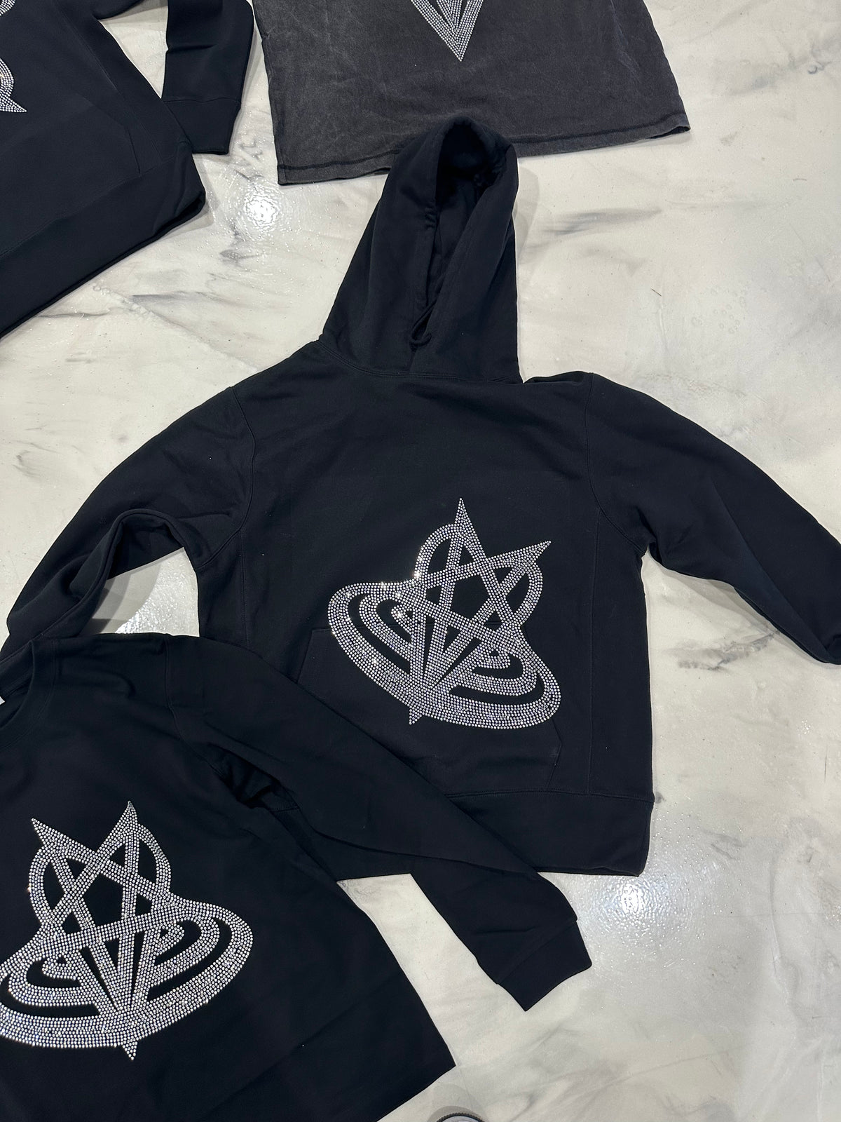 LOVE HVY WGHT HOODIE 111 hoodie by OVD - view 2